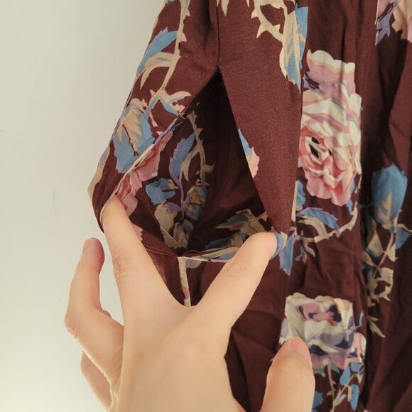 NEW Show Me Your MuMu Floral Ruffle V Neck Sleeveless Jumpsuit Pants Size Small - Picture 8 of 14